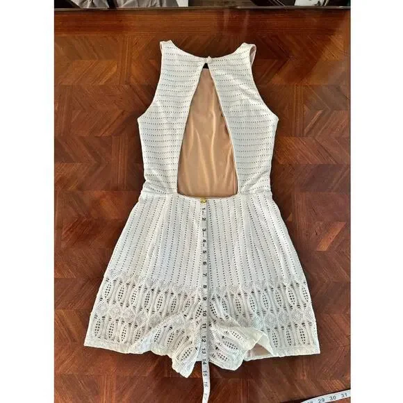 Elegant and rare Nightcap by Carisa Rene skort dress in white crochet lace - Picture 4 of 16